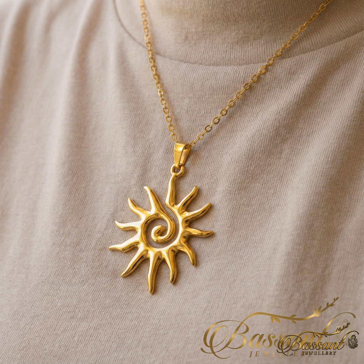 دلاية SUNSHINE فضة مطلية ذهب | SUNSHINE Gold-Plated Sterling Silver 925 Islamic Pendant | Bassant Jewellery