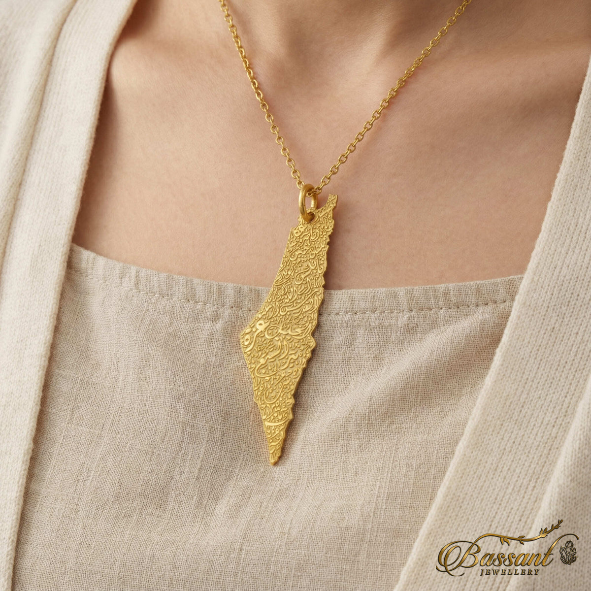 دلاية خريطة فلسطين فضة عيار ٩٢٥ | Palestine Map Sterling Silver 925 Pendant | Bassant Jewellery