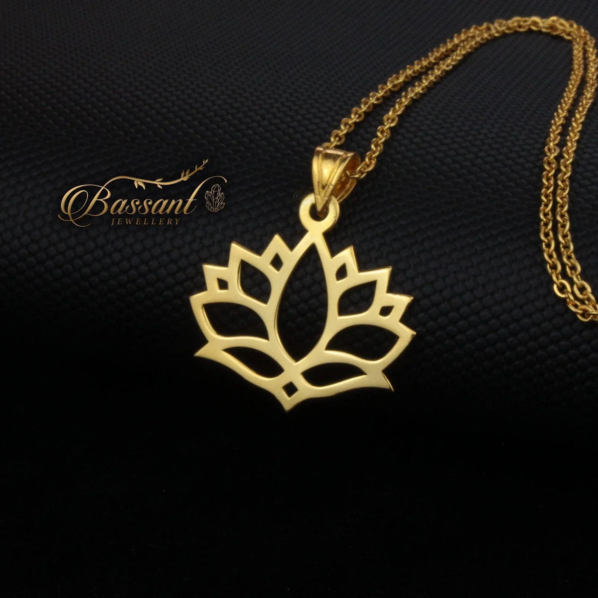 دلاية زهرة اللوتس فضة عيار ٩٢٥ | Lotus Flower Sterling Silver 925 Pendant | Bassant Jewellery