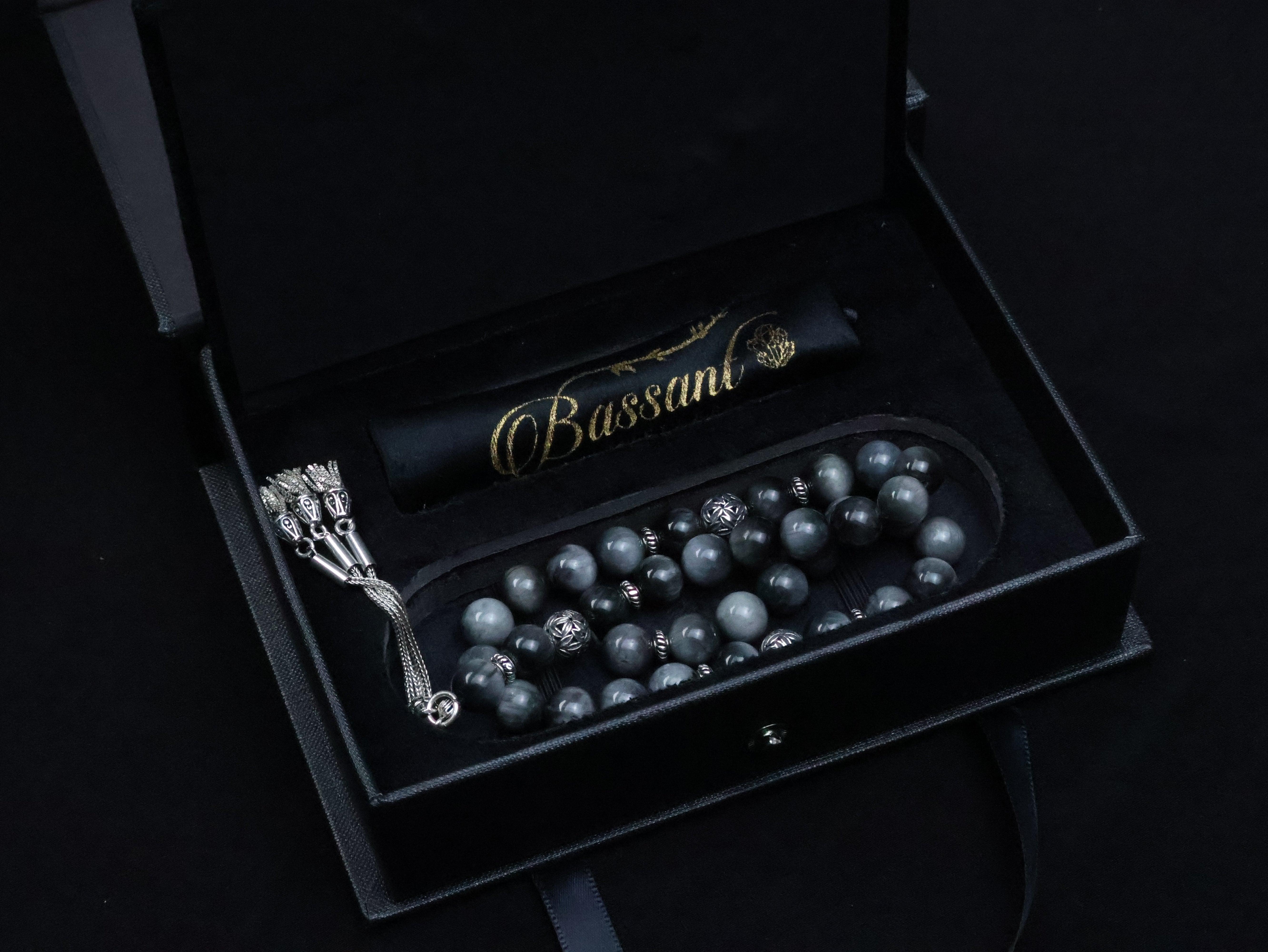 Classic box