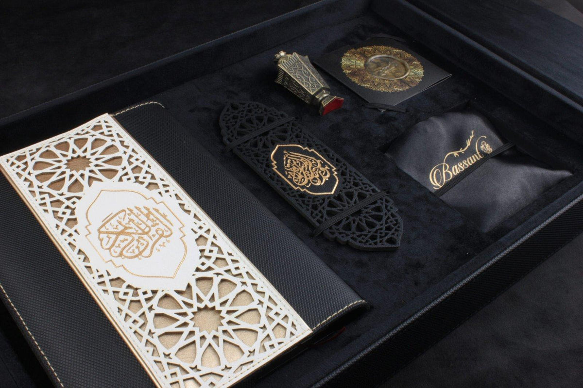مسبحة عقيق أسود تصميم الكعبة ٣٣ خرزة فضة ٩٢٥ | Black Agate Kaaba Misbaha 33 Beads Silver 925 | Bassant Jewellery