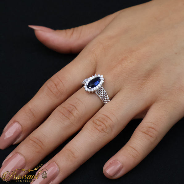 Oval Blue